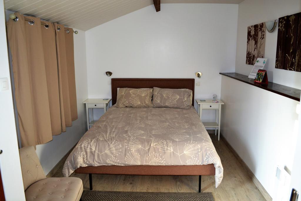 Bed and Breakfast Le Moulin De Lusseau Chef-Boutonne Экстерьер фото